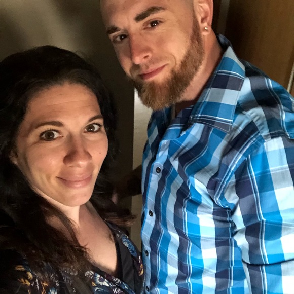 Meet your Posher, Jessica. Top rated seller! - Picture 5 of 5